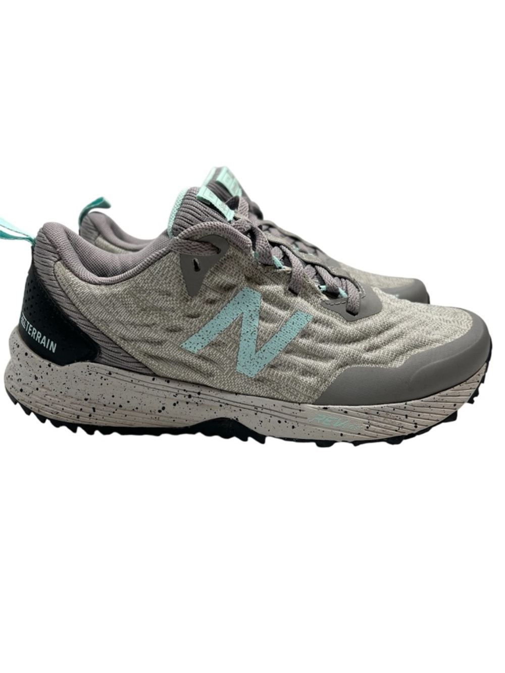 NEW BALANCE Womens Size6.5 NITREL V3 LightWeight Trail Running Shoes Toe Protect